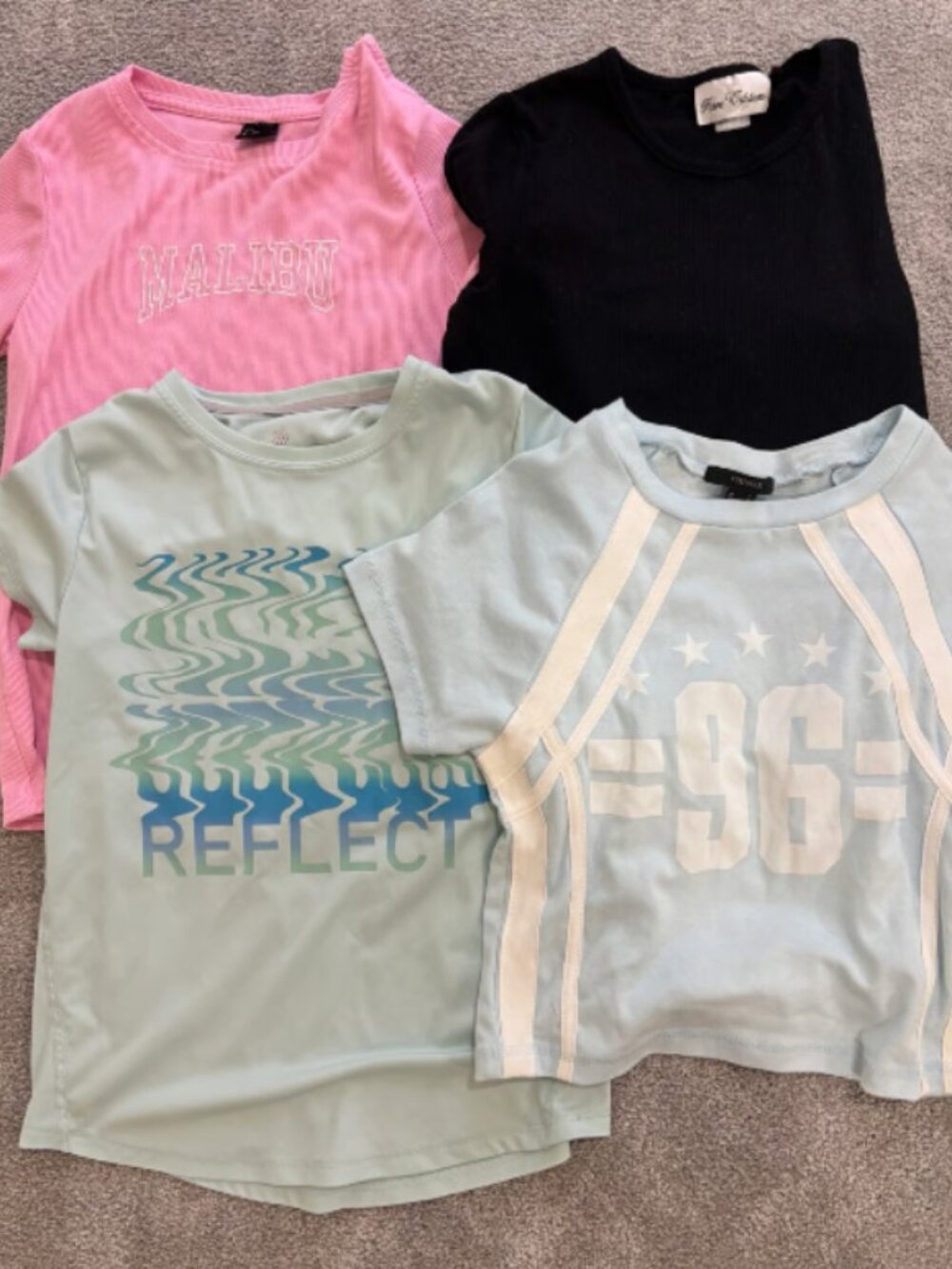 Girls Top Bundle Lot of 4 Size XL — Forever 21, All In Motion, Art class